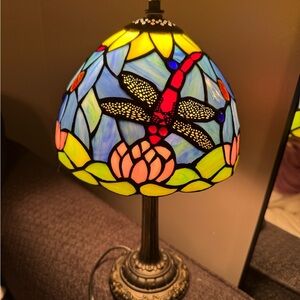 Stained Glass Dragonfly Table Lamp